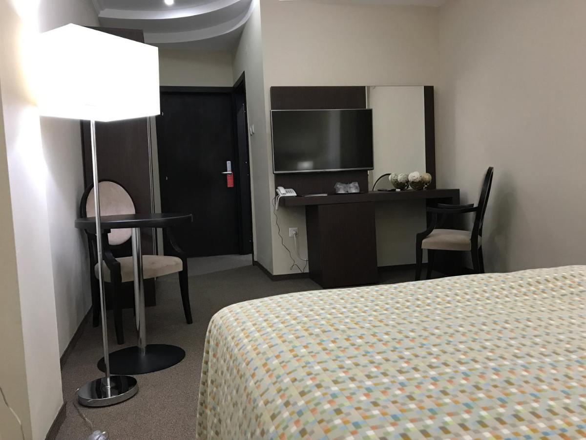 Hotel Alex Galaţi Eksteriør bilde
